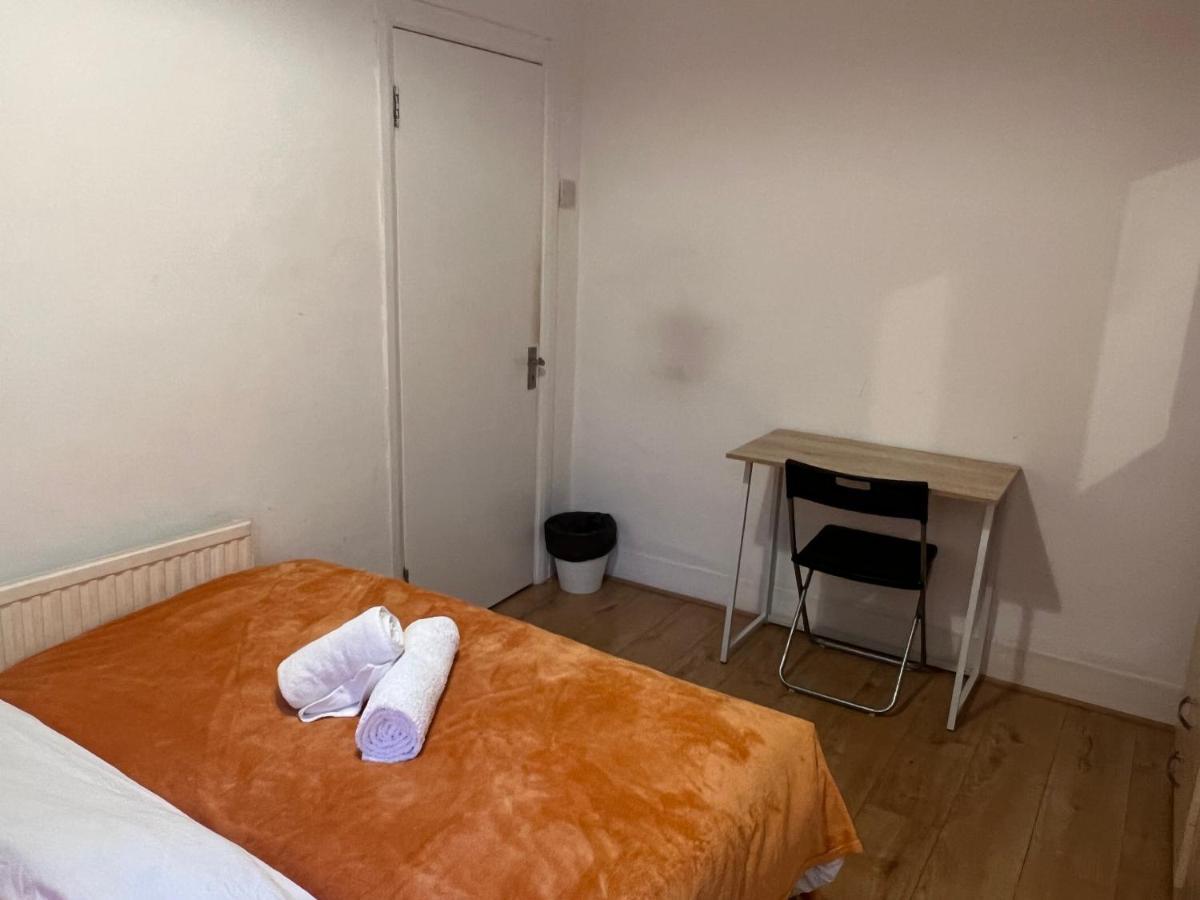 Central Stratford Cozy Double Room Londres Extérieur photo