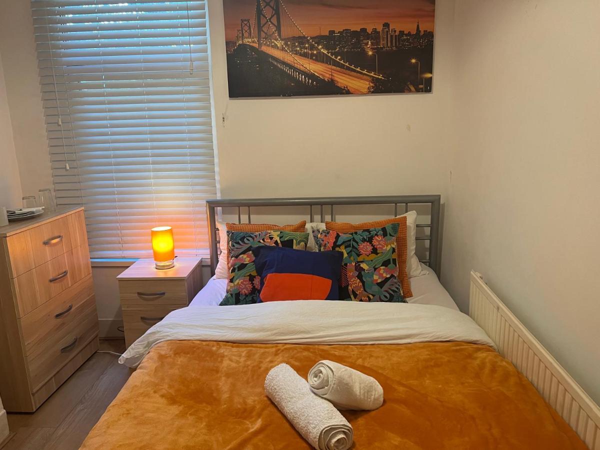 Central Stratford Cozy Double Room Londres Extérieur photo