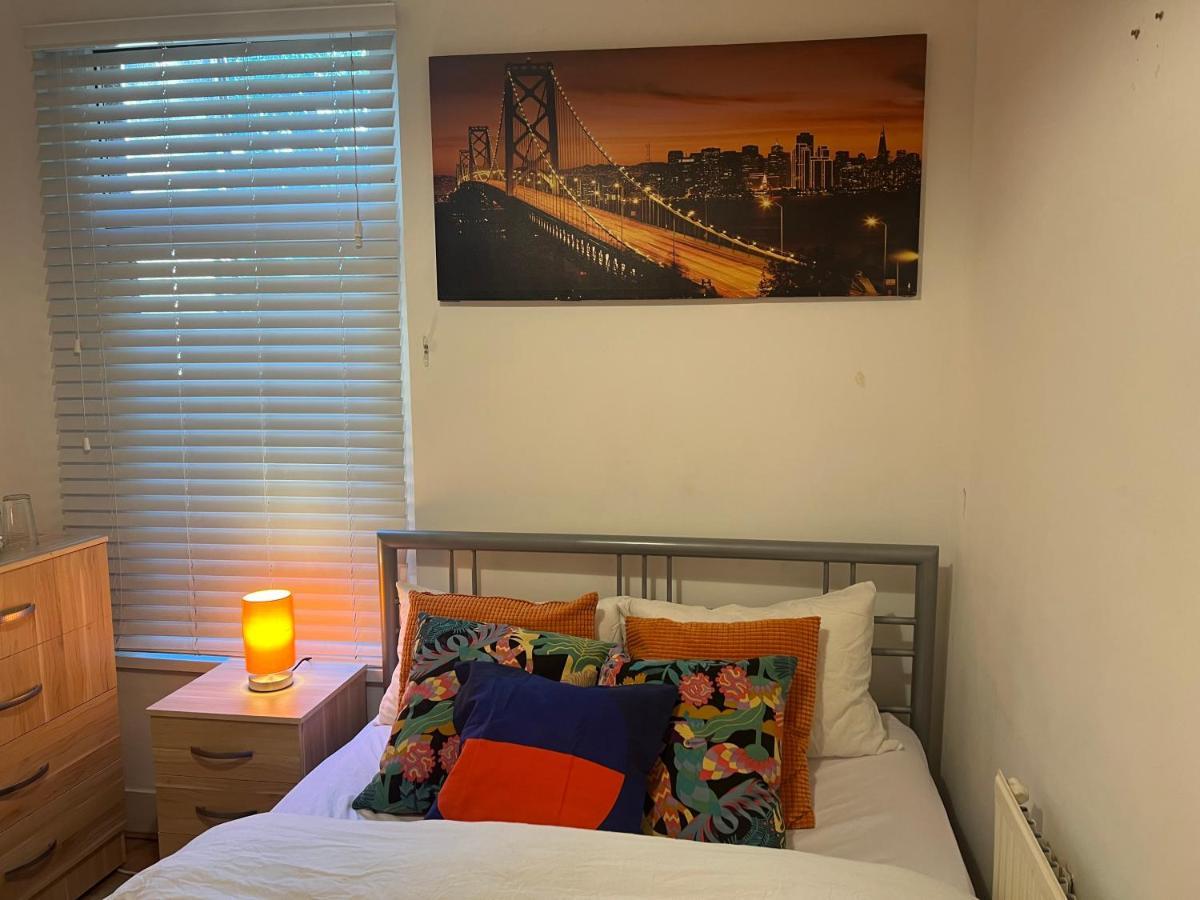 Central Stratford Cozy Double Room Londres Extérieur photo