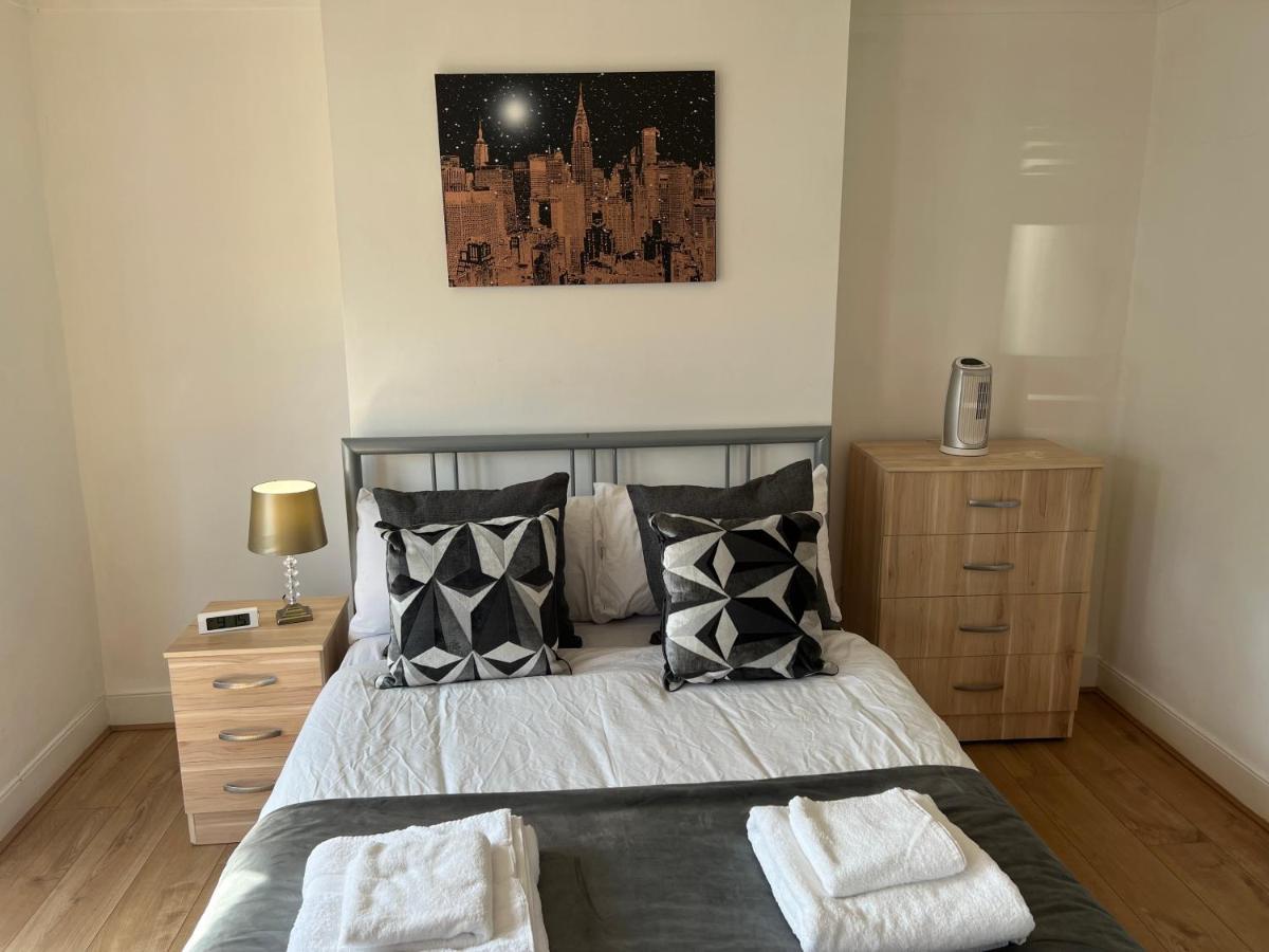 Central Stratford Cozy Double Room Londres Extérieur photo