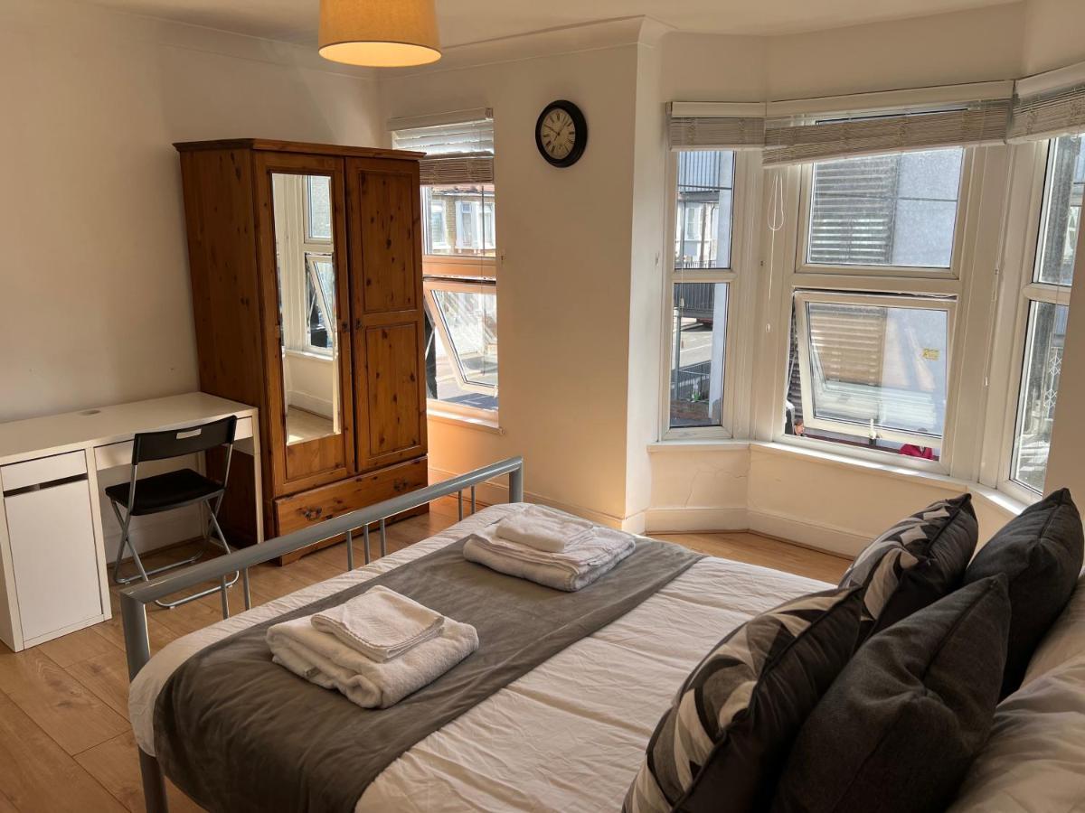 Central Stratford Cozy Double Room Londres Extérieur photo